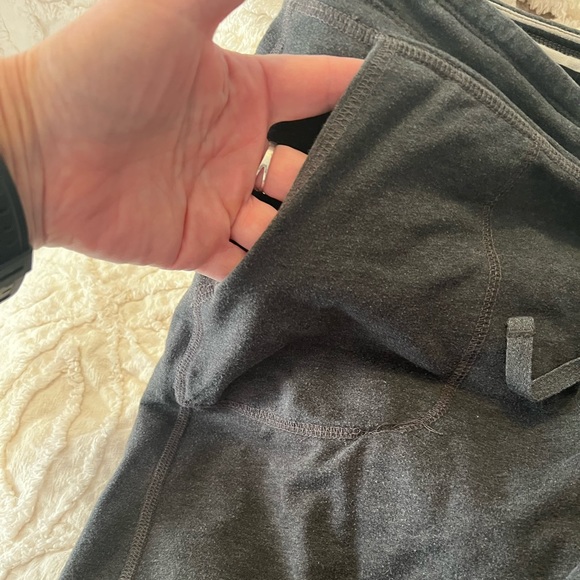 Patagonia Ahnya Pants - Forge Grey size small - Picture 6 of 6